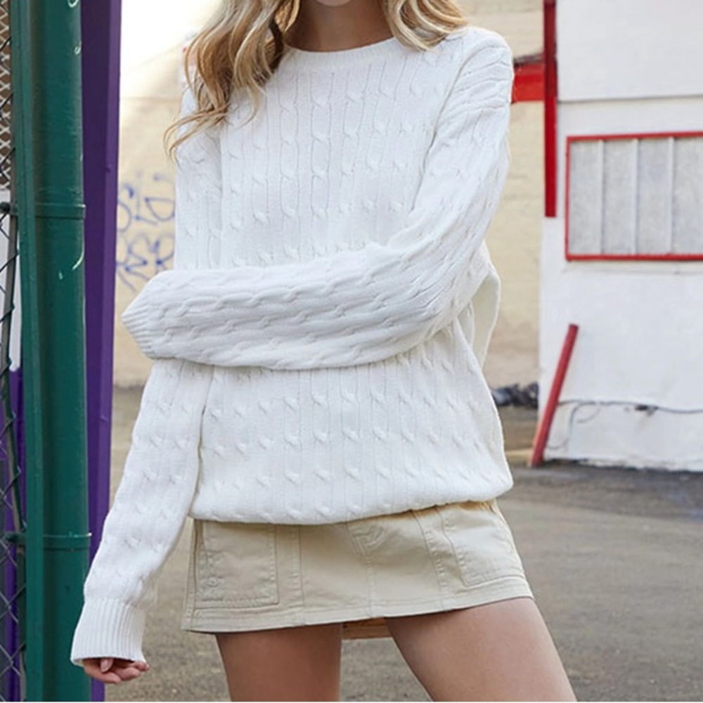 Brandy Melville Cable Knit Sweater white